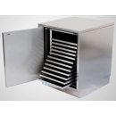 Szafa grzewcza do parafiny – otwarta komora z półkami do przechowywania okładów.