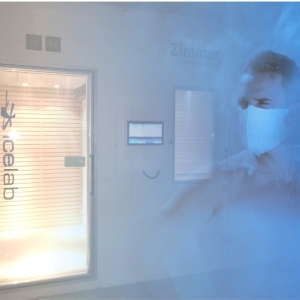 Kriokomora Zimmer – system do krioterapii ogólnoustrojowej w nowoczesnym ośrodku.