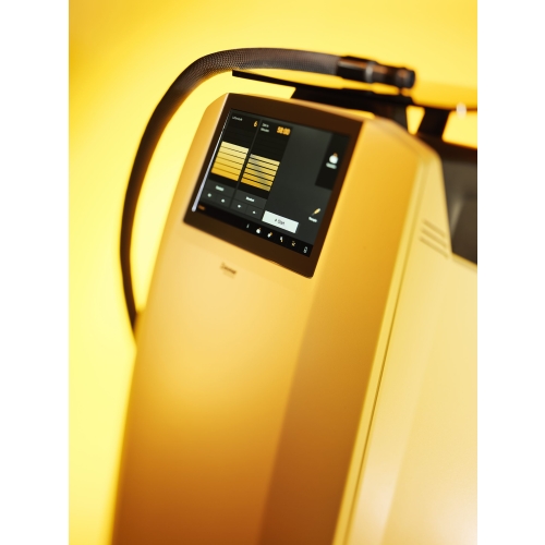 Cryo 7 – nowoczesne urządzenie chłodzące z ekranem sterującym.