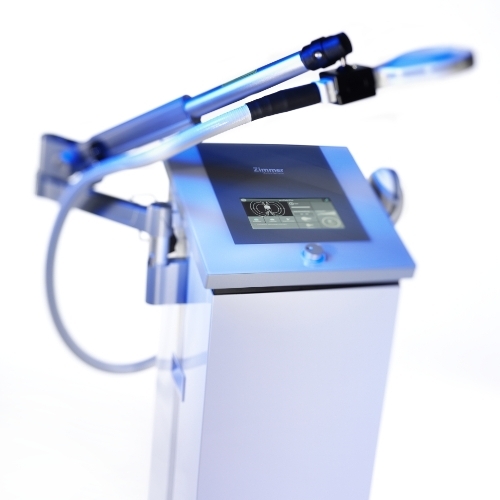 emFieldPro Zimmer – aparat do wysokoenergetycznej terapii indukcyjnej z aplikatorem elektromagnetycznym.