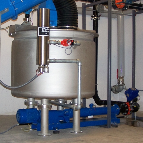 Zbiornik do podgrzewania i cyrkulacji borowiny w systemie balneotechnicznym.