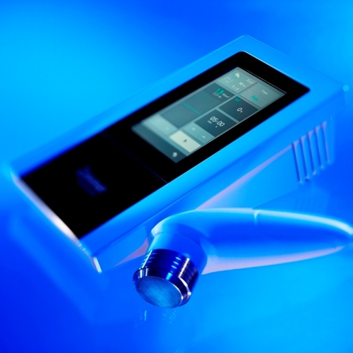 SonoOne – kompaktowy aparat do terapii ultradźwiękowej z ekranem dotykowym.