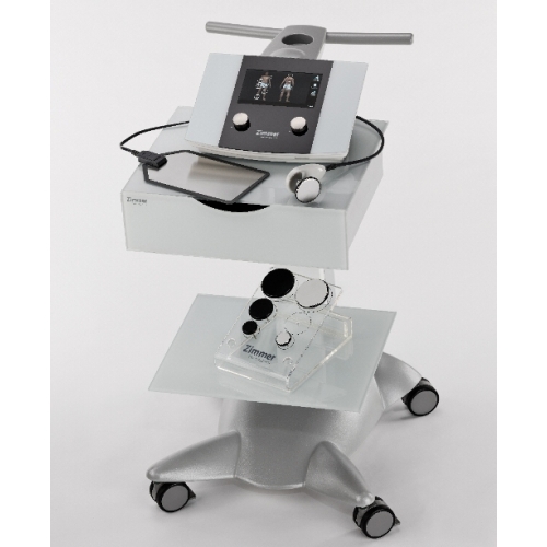 Thermo TK – aparat do głębokiego ogrzewania tkanek na wózku zabiegowym Zimmer.